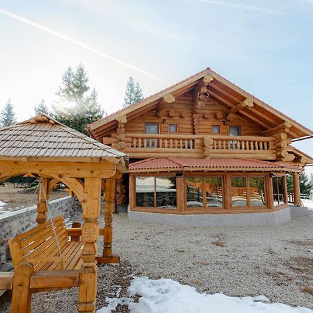 Casa Din Deal Mărişel エクステリア 写真