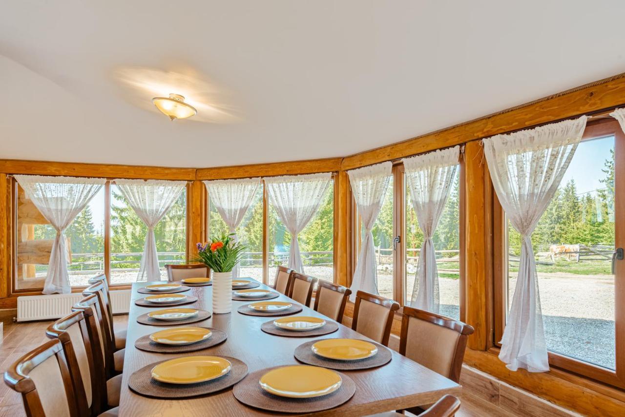 Casa Din Deal Mărişel エクステリア 写真